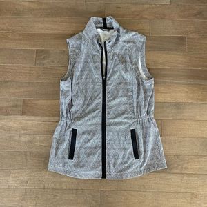 Eddie Bauer black and white vest - size L